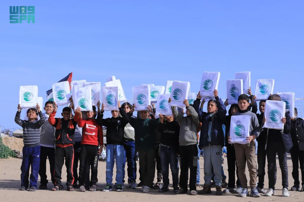 தெற்கு காசா மாணவர்களுக்கு சவூதி அரேபியாவின் குளிர்கால அரவணைப்பு