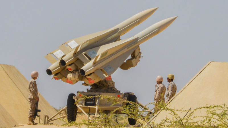 சவூதி மீது பாரிய தாக்குதல்: 22 ஆளில்லா விமானங்கள் மற்றும் 7 ஏவுகணைகள் முறியடிப்பு